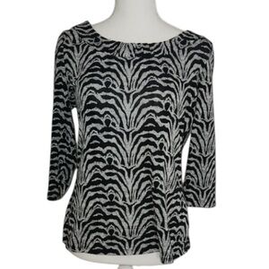 East 5th black and white zebra printed 3/4 sleeve top Size Medium